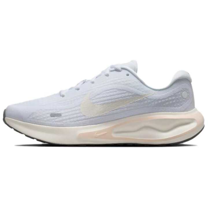 Nike Nike Journey Run Low top Running Shoes Women's White