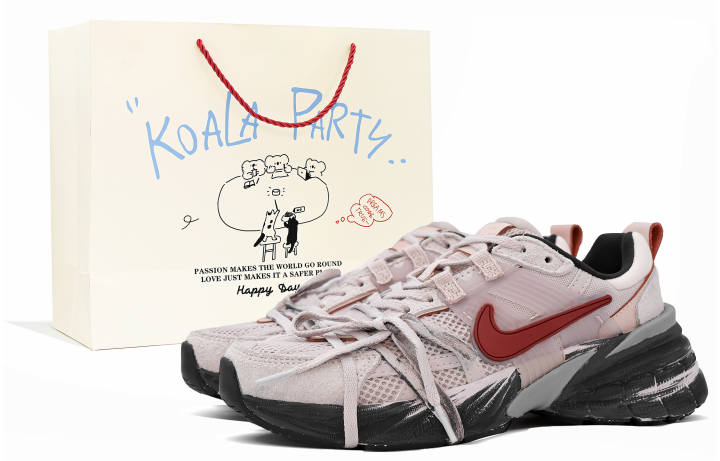 Nike Nike V2K Run Low top Running Shoes Women's Pink