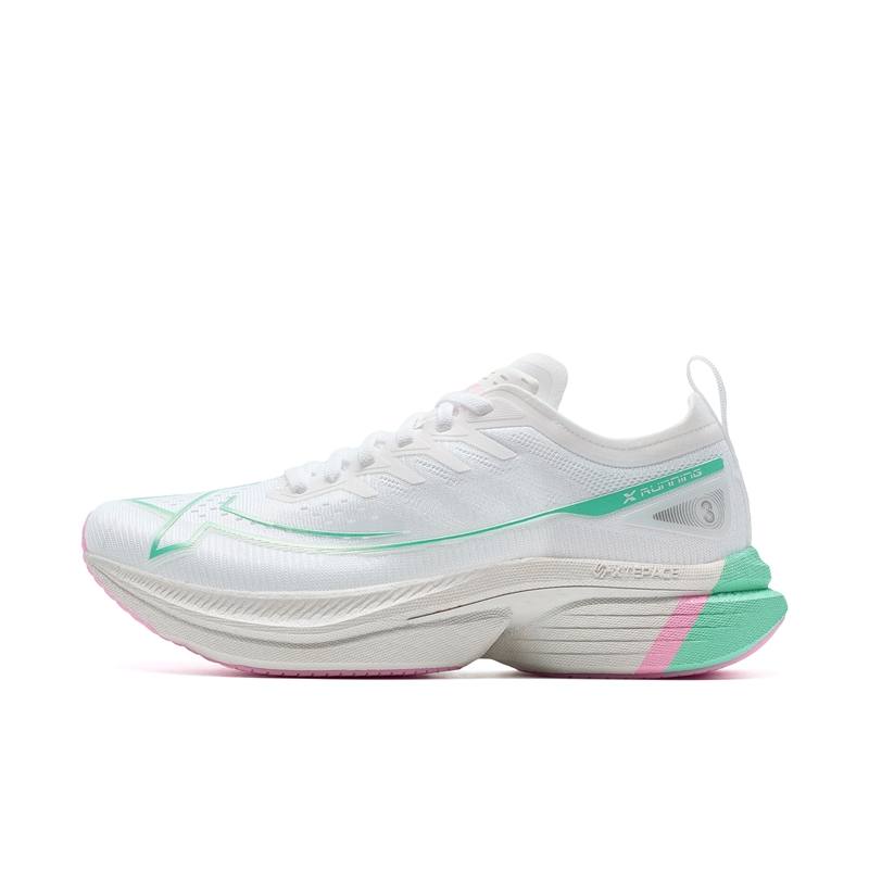 XTEP Integrated Molding 3 Low top Training Running Shoes Women's White Pink Green