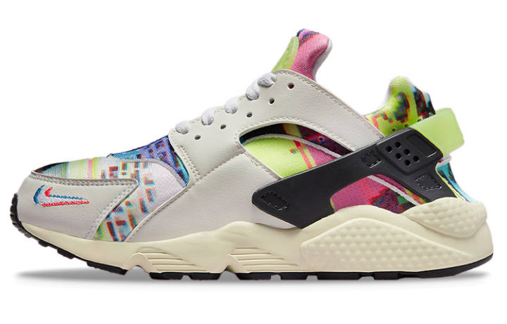 Nike Nike Air Huarache Pixel Game Women's