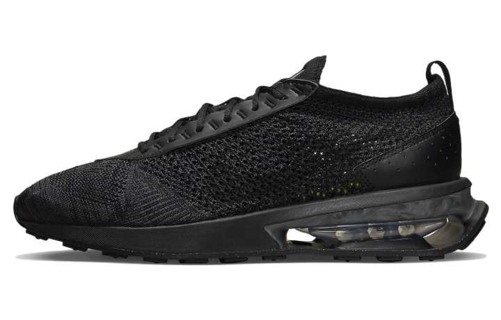 Nike Nike Air Max Flyknit Racer Triple Black