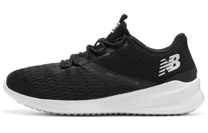 New Balance New Balance District Run Sneakers Black/White Women's