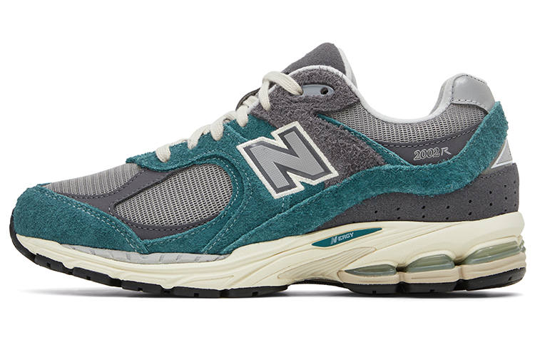New Balance New Balance NB 2002R Low top Casual Running Shoes Unisex Green