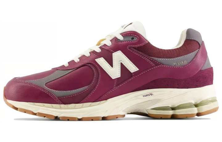 New Balance 2002R New Balance 'Vintage Leather Pack - Burgundy'