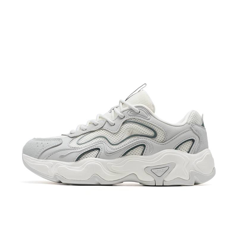 XTEP Nomadic Wear resistant And Lightweight Low top Casual Shoes Men's Sail White Phantom Gray