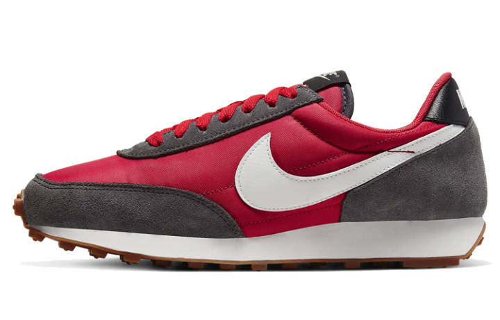 Nike Nike Daybreak Iron Grey Track Red Women's