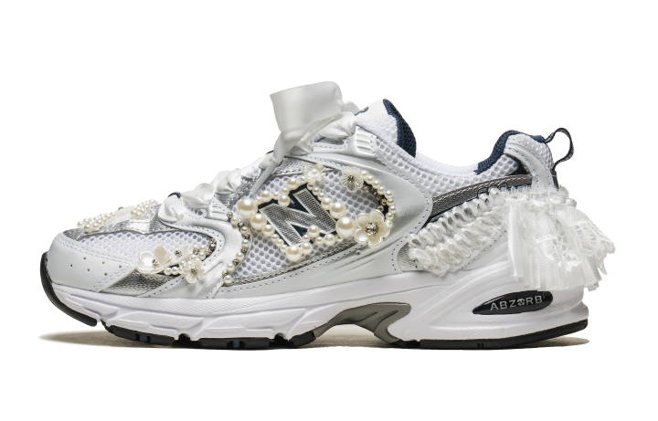 New Balance New Balance NB 530 Low top Running Shoes Unisex White Silver D Width