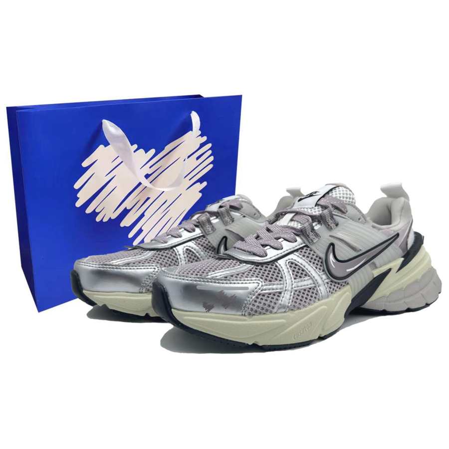 Nike Nike V2K Run Slip Resistant Abrasion Resistant Slip Resistant Abrasion Resistant Low top Running Shoes Women's