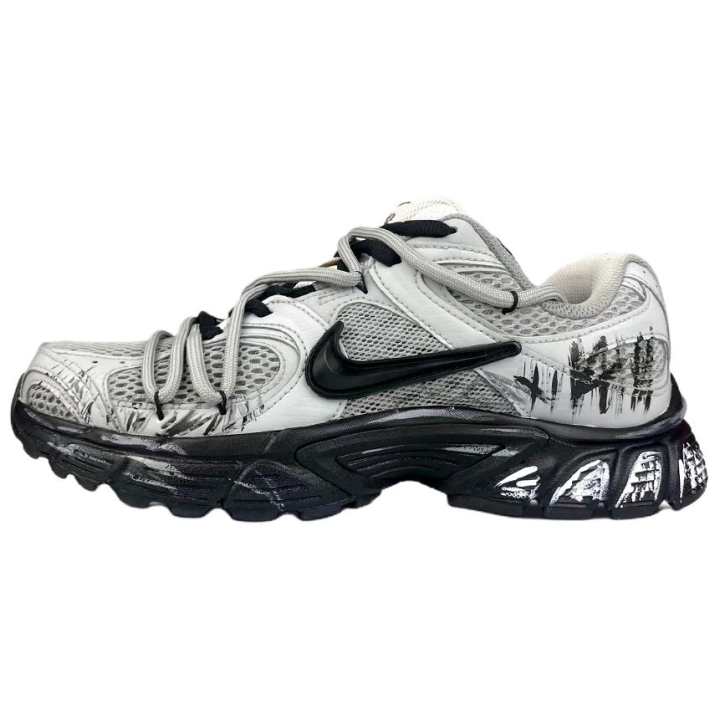 Nike Nike V5 RNR Abrasion Resistant Breathable Low top Running Shoes Women's Gray