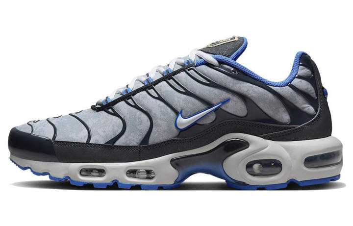 Nike Nike Air Max Plus Social F.C.
