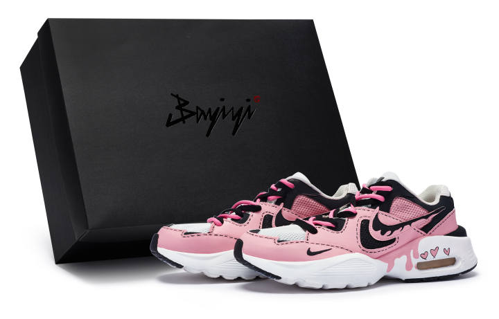 Nike Nike Air Max Fusion Low top Running Shoes Women's Pink White Black