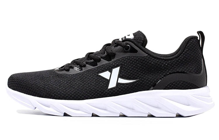 XTEP Feather Trendy Cushioning Slip Resistant Abrasion Resistant Lightweight Low top Composite EVA Midsole