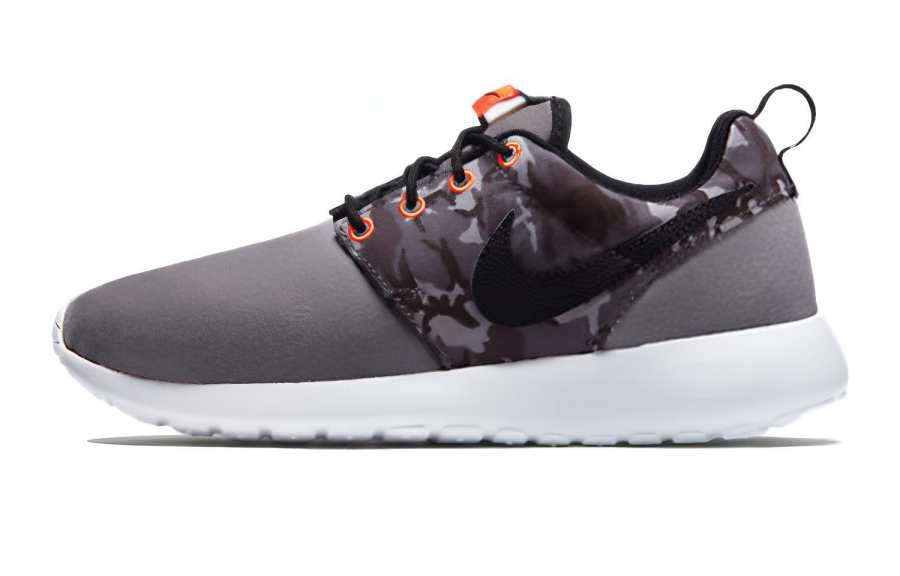Nike Nike Roshe One Cushioning Slip Resistant Abrasion Resistant Cushioning Slip Resistant Abrasion Resistant Low top Casual