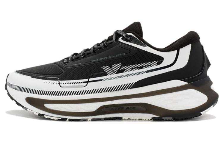 XTEP Starburst Cushioning, Wear Resistant Low top Running Shoes Men's Black White