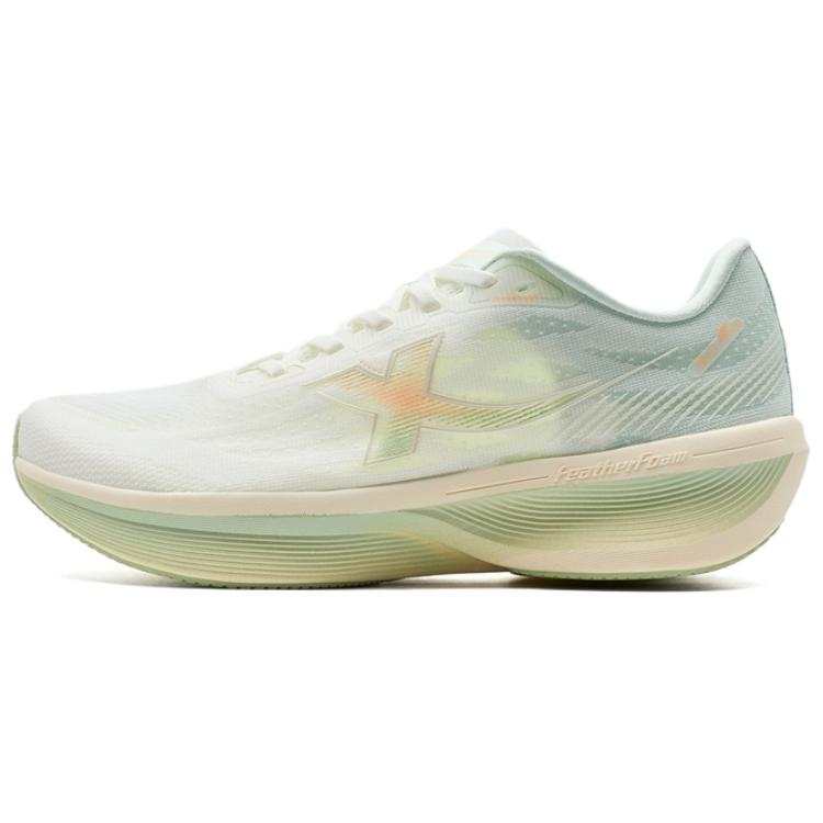 XTEP Cushioning Slip Resistant Abrasion Resistant Low top Casual Sprint Running Shoes Women's White Green