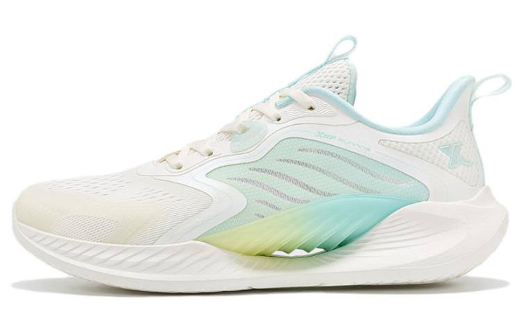XTEP Chasing Wind 6.0 Cushioning Slip Resistant Abrasion Resistant Low top Running Shoes Women's White Green