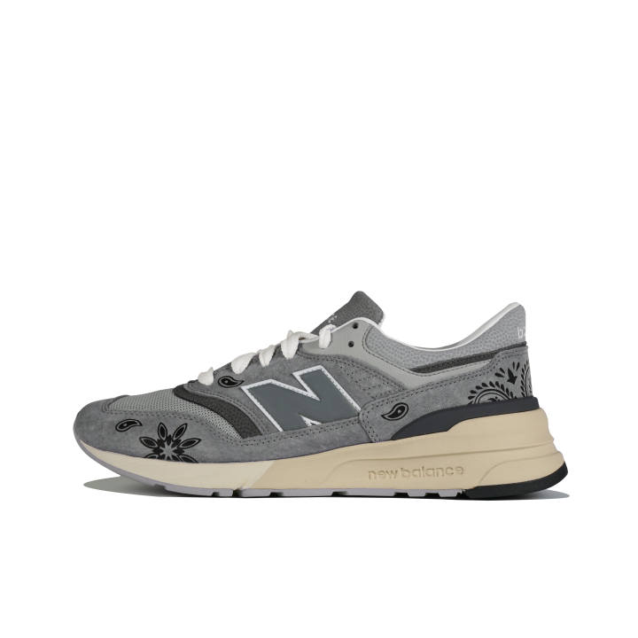 New Balance New Balance NB 997R Low top Running Shoes Unisex