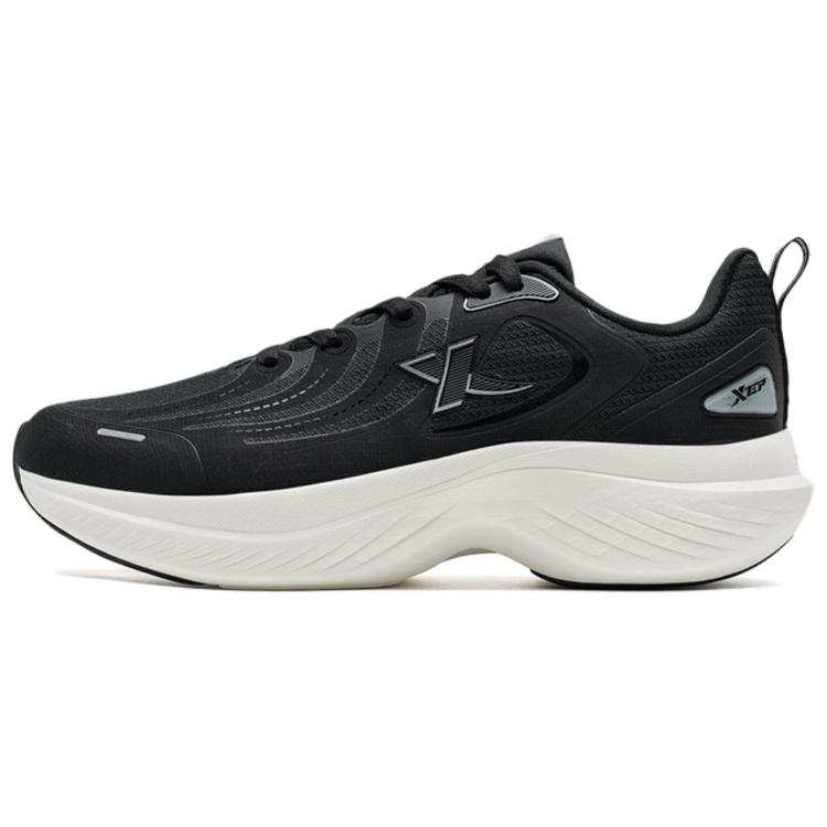 XTEP Cushioning, Wear Resistant Low top Casual Running Shoes Women's Black