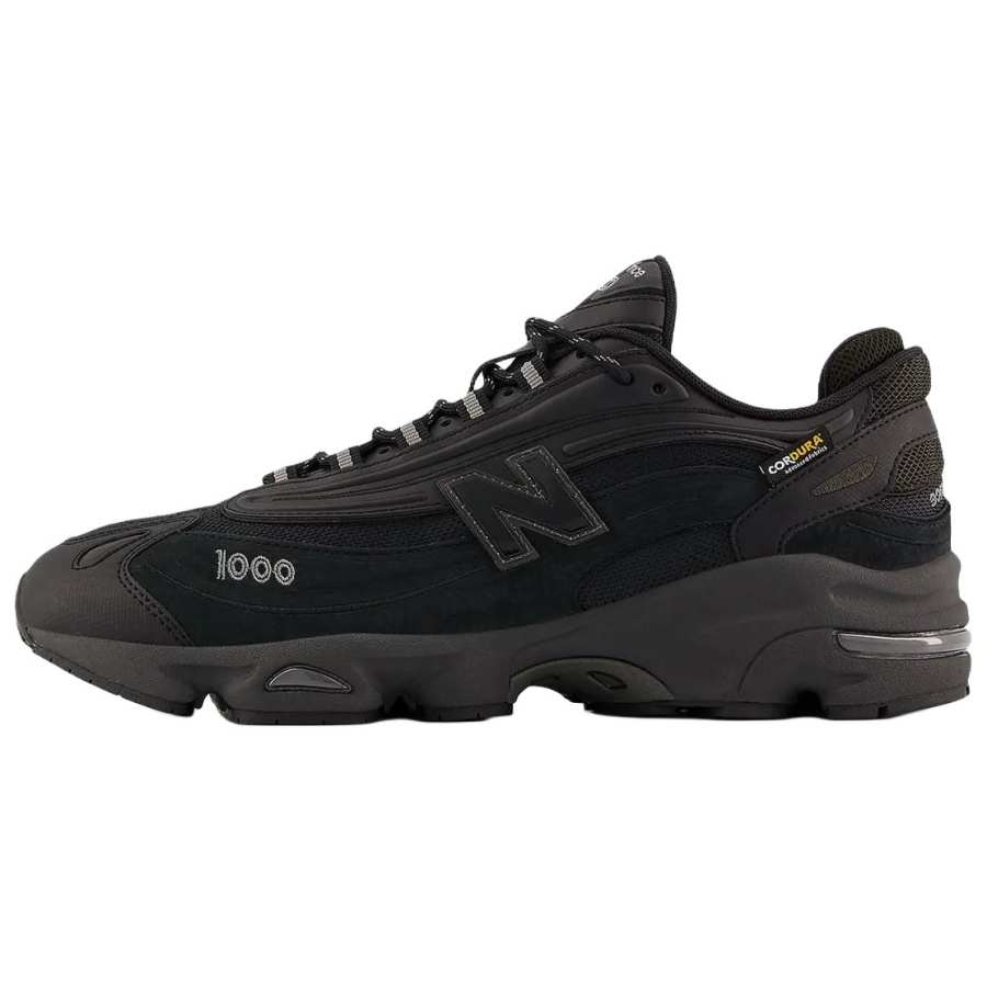 New Balance New Balance 1000 black sneakers