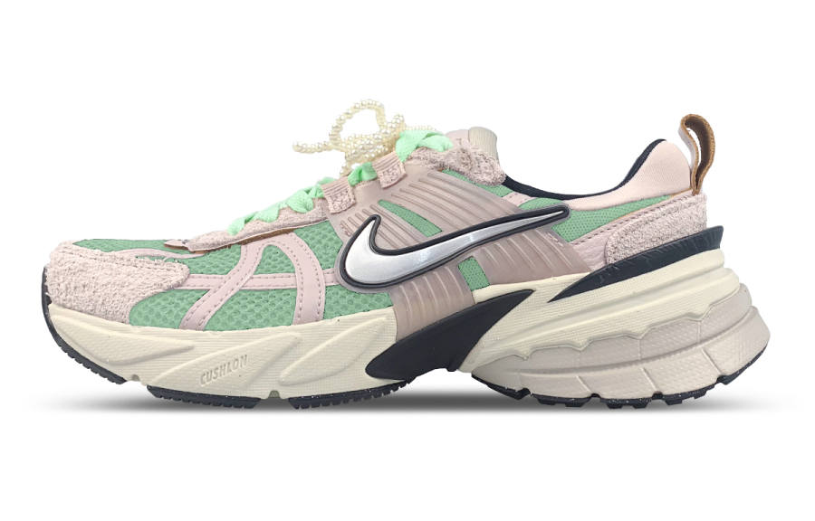 Nike Nike V2K Run Slip Resistant Abrasion Resistant Low top Running Shoes Women's Green Pink