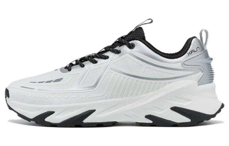 XTEP Cushioning Slip Resistant Abrasion Resistant Thermal Low top Running Shoes Men's Sail White