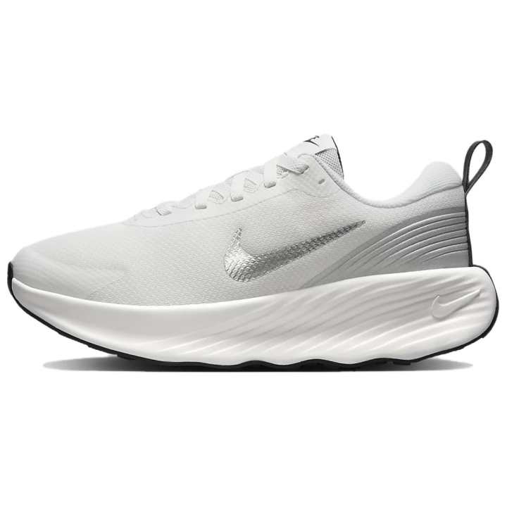 Nike Nike Low top Casual Shoes Women's White