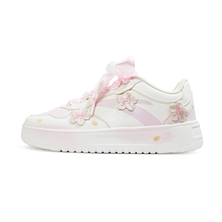 Anta Lightweight Slip Resistant Abrasion Resistant Lightweight, Slip Resistant, And Abrasion Resistant Low top