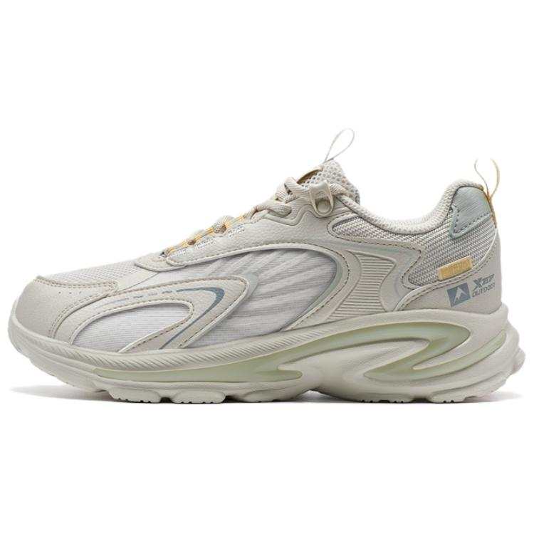 XTEP Comfortable Abrasion Resistant Low top Casual Shoes Women's White Green