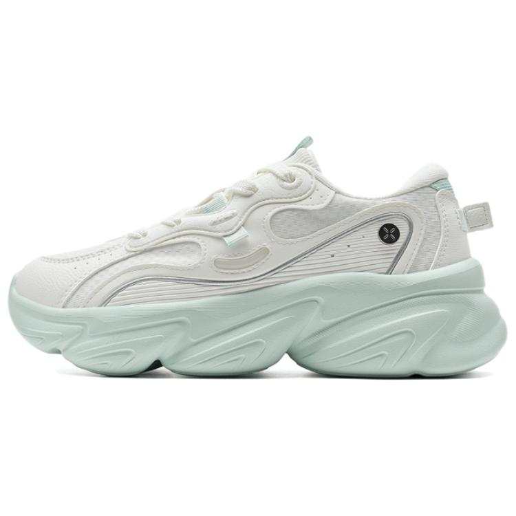 XTEP Wear resistant And Lightweight Low top Casual Shoes Women's Sail White