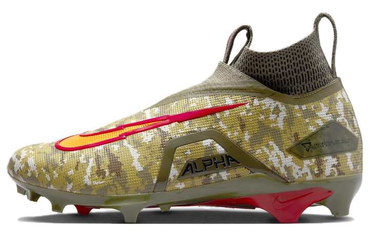 Nike Nike X Travis Kelce Alpha Menace Elite 3 'Digital Camo'