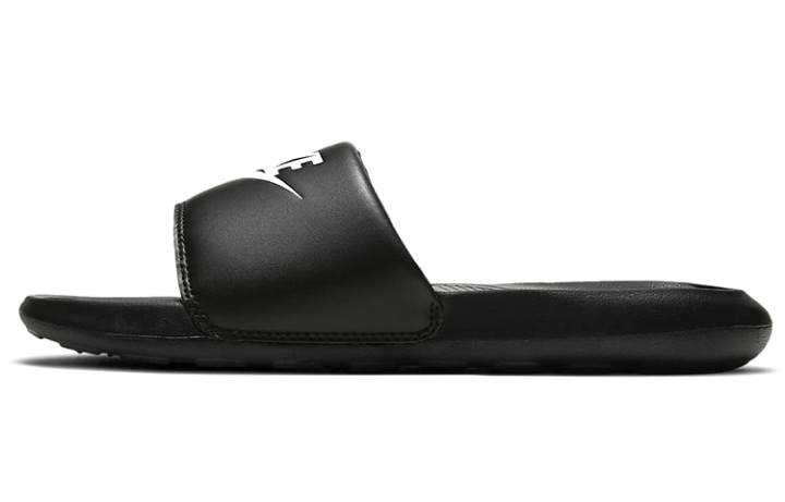 Nike Nike Victori One Black White Women's