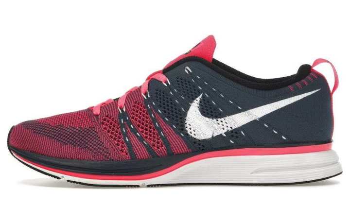 Nike Nike Flyknit Trainer + Squadron Blue/White Pink Flash