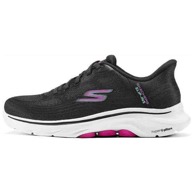 Skechers GO WALK 7 Low top Casual Shoes Women's Black