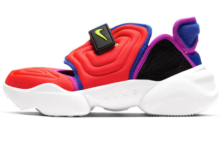 Nike Nike Aqua Rift Bright Crimson Women's