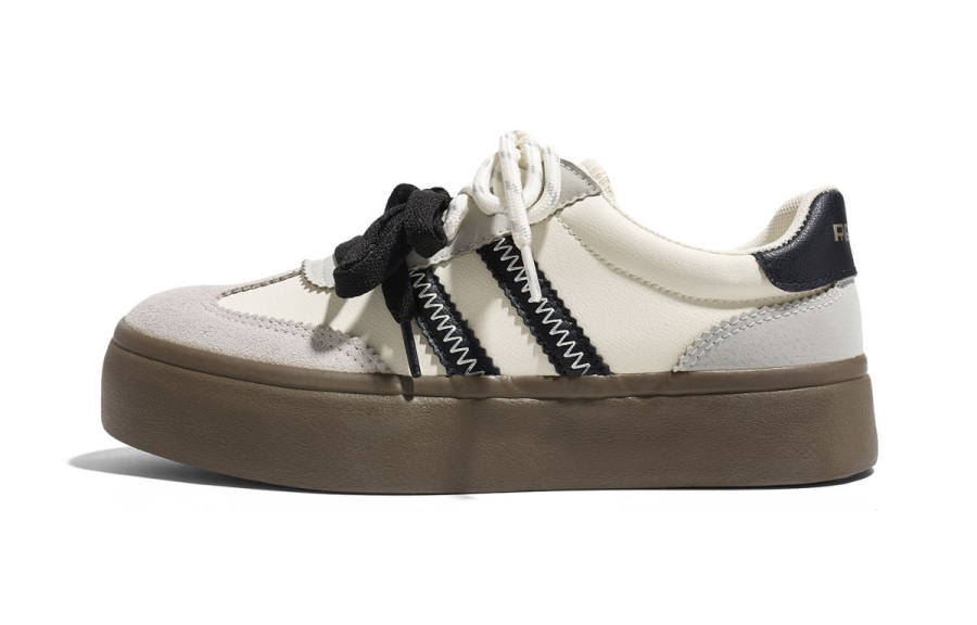 RENBEN Slip Resistant Abrasion Resistant Low top Casual Shoes Women's