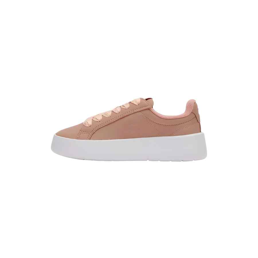 LACOSTE Carnaby Cow Leather Low top Casual Shoes Women's Pink