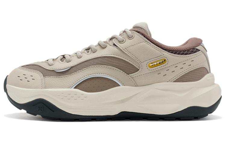 XTEP Red Cliffs 2.0 Comfortable Round Toe Cushioning Slip Resistant Breathable Low top Casual Shoes Men's