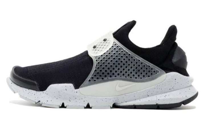 Nike Nike Sock Dart Fragment Black Oreo