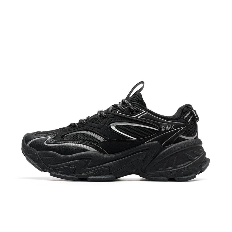 XTEP Tundra Abrasion Resistant Slip Resistant Abrasion Resistant Slip Resistant Low top Casual Shoes Women's Black
