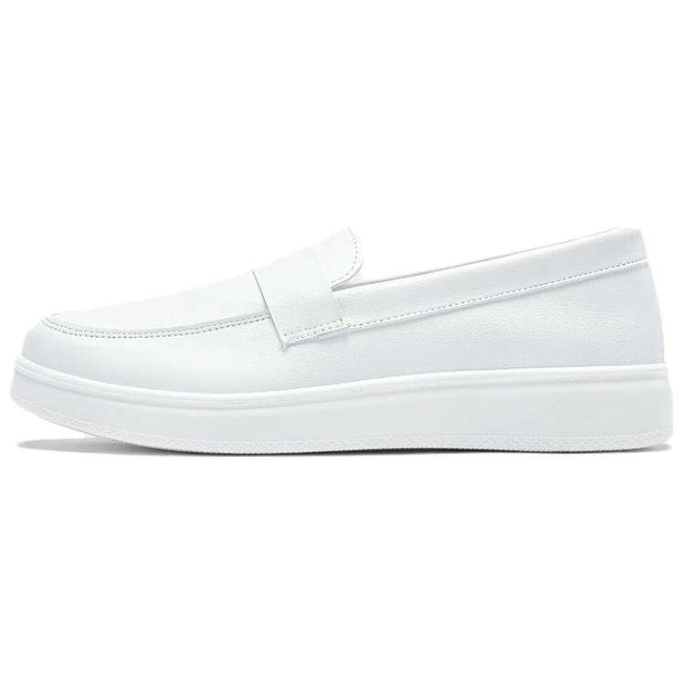 Warrior Slip Resistant, Abrasion Resistant, Lightweight Low top Casual Shoes Women's White