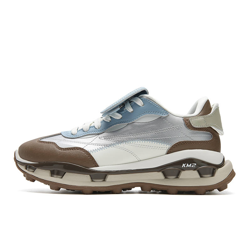 FILA KM2 Low top Casual Shoes Women's Silver Brown