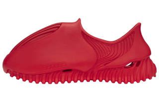 GENEGG Foam Runner Whale 'Ruby Red'