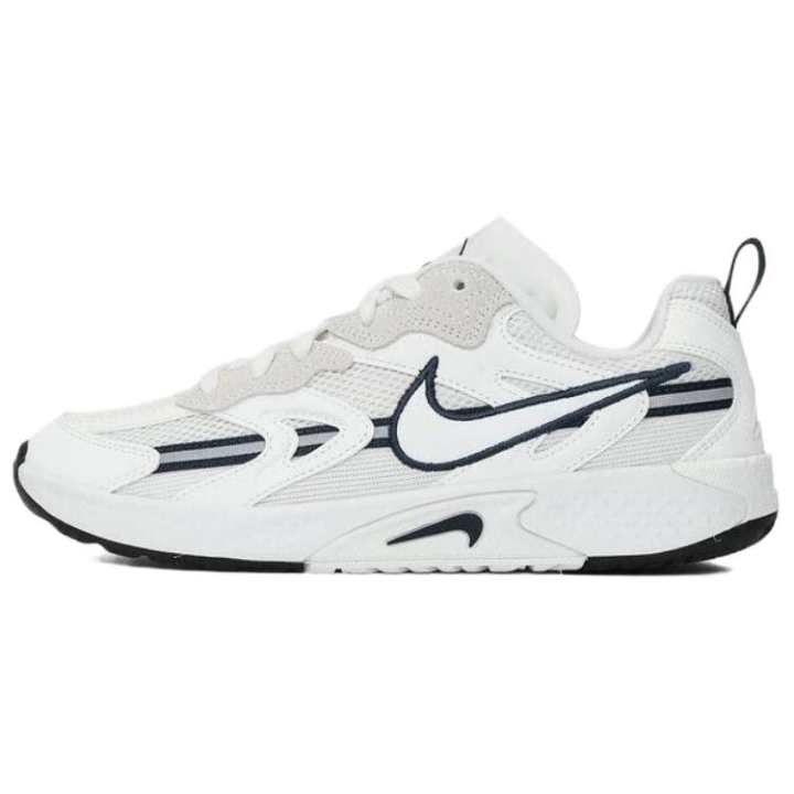 Nike Nike JAM Low top Casual Shoes Women's White