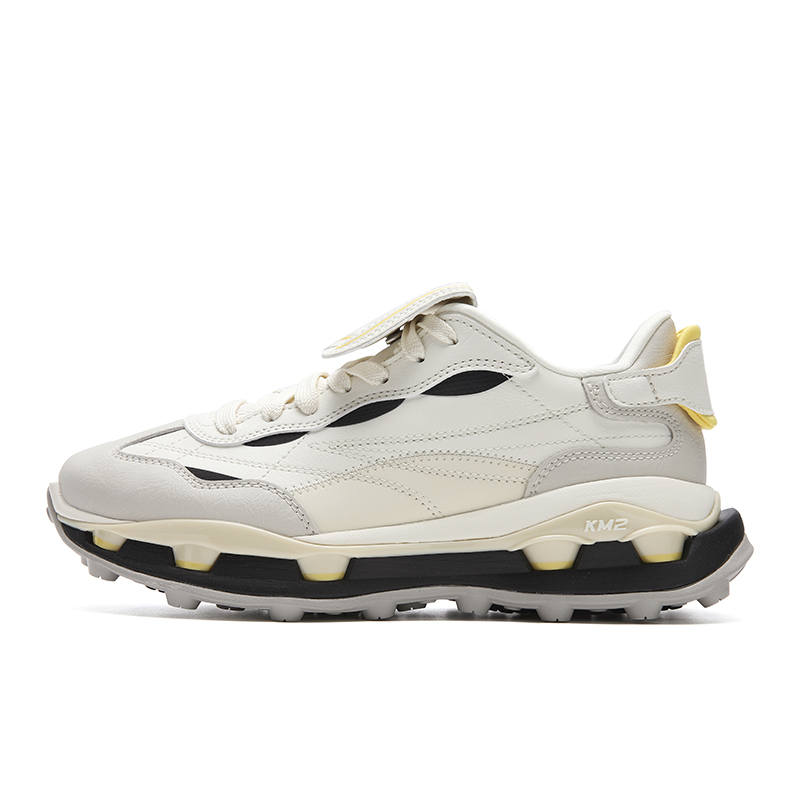 FILA KM2 Low top Casual Shoes Women's White Gray