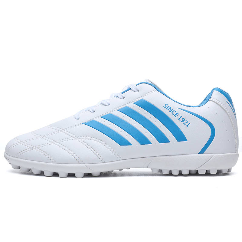 Binary Binary Soccer Shoes Unisex White