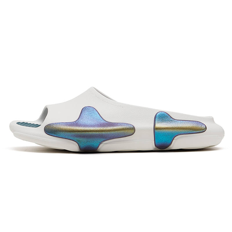 EQLZ EQUALIZER EQLZ EQUALIZER Oasis Slide Slippers Unisex Phantom White