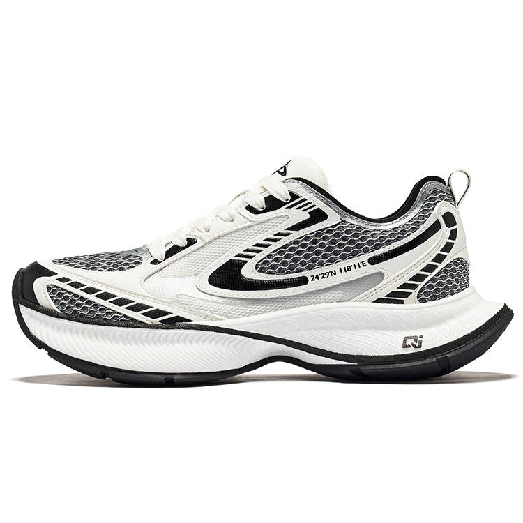 Erke Nova Low top Casual Shoes Women's Microcrystal White Jet Black