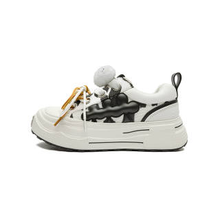 SHOOT BRAND Low top Casual Shoes Unisex Cow White