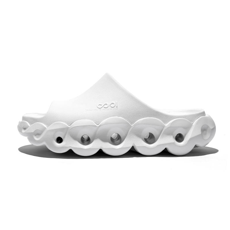 QINGKU TANK DE Quiet Slip Resistant Slide Slippers Unisex Hydrogen Cloud White