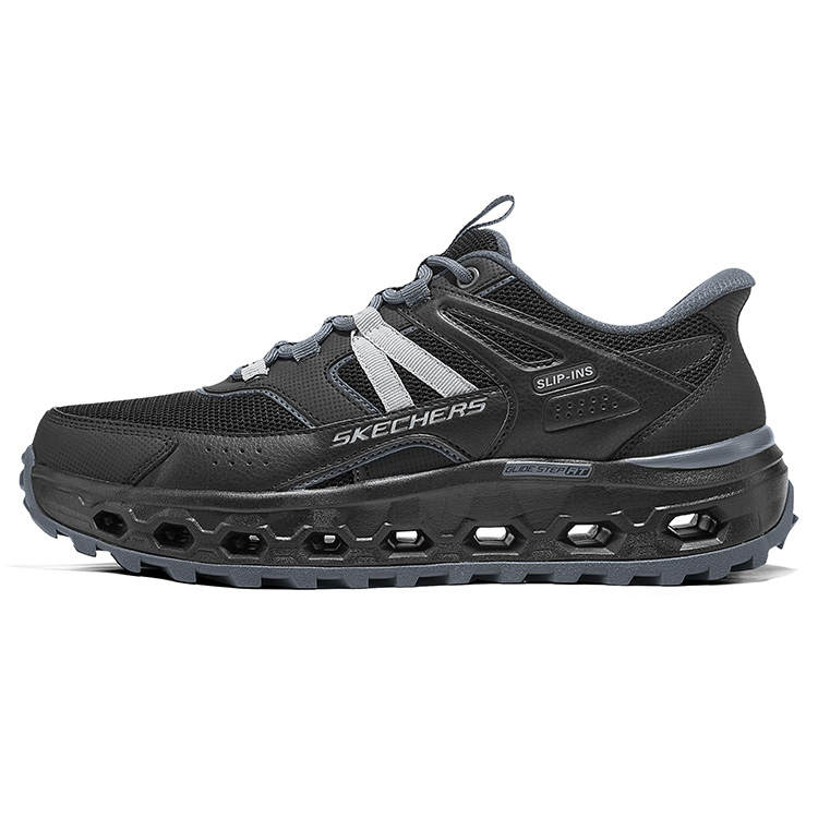 Skechers GLIDE STEP At Low top Casual Shoes Men's Black
